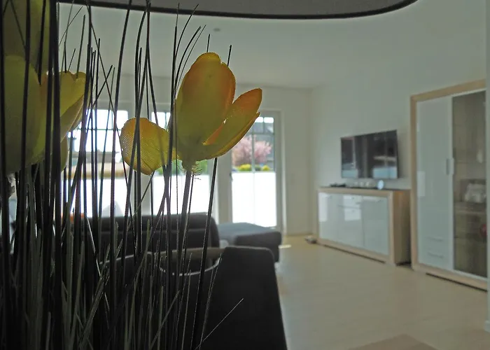 Semesterbostad To Eek *